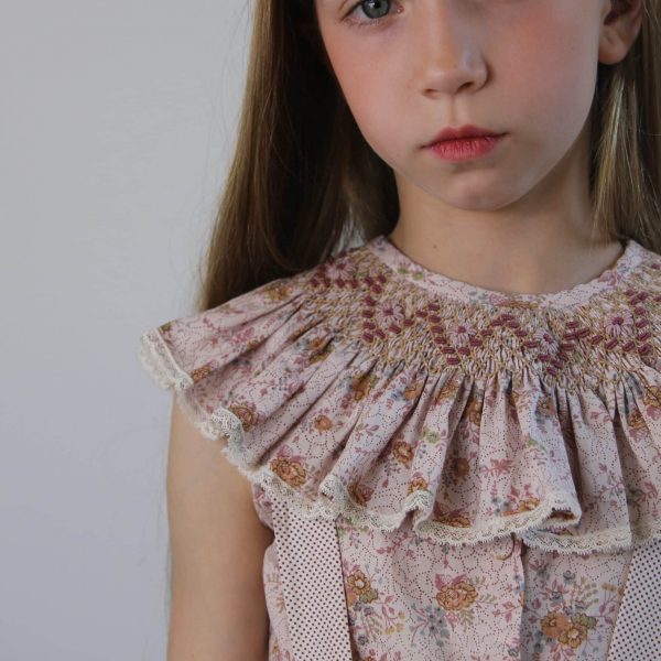 Cuello María estampado rosa