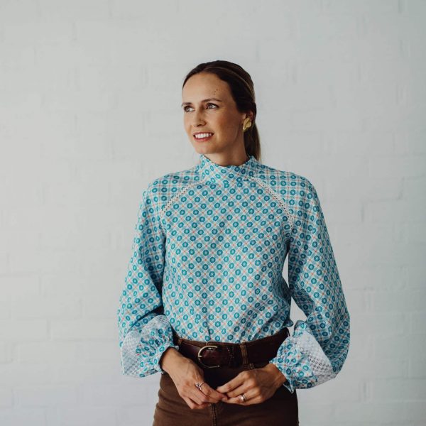 Camisa Casilda estampado geométrico azul