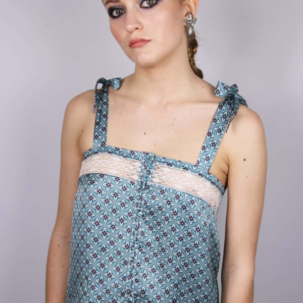 Blusa Charlotte estampado geométrico azul