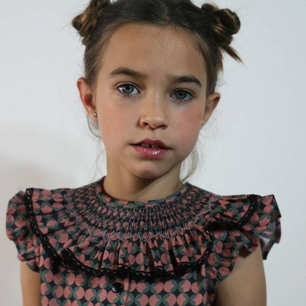 Cuello María C004 estampado geométrico C004