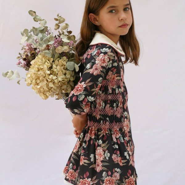 Vestido niña Anette estampado floral negro romántico