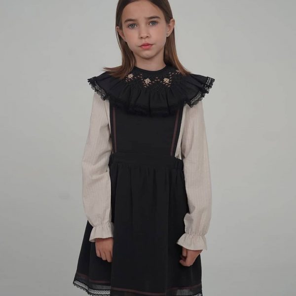 Peto Cassandra gasa negra