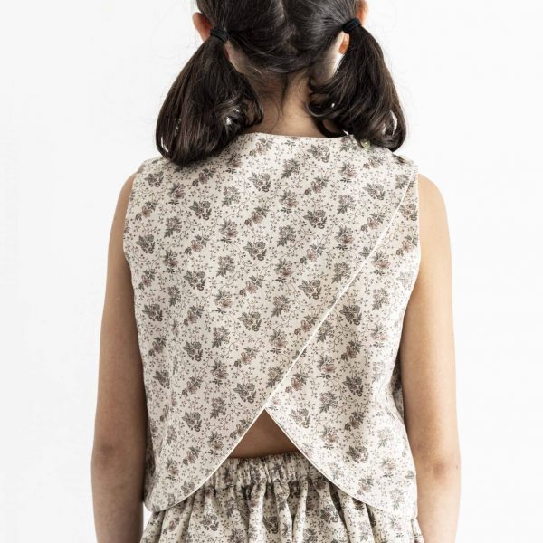 Camisa top con espalda cruzada