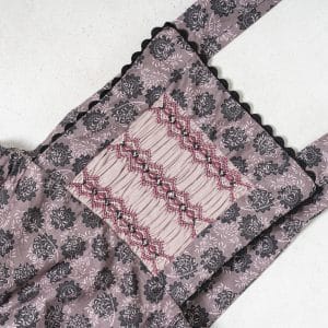 Ranita Cassandra bordada estampado floral negro