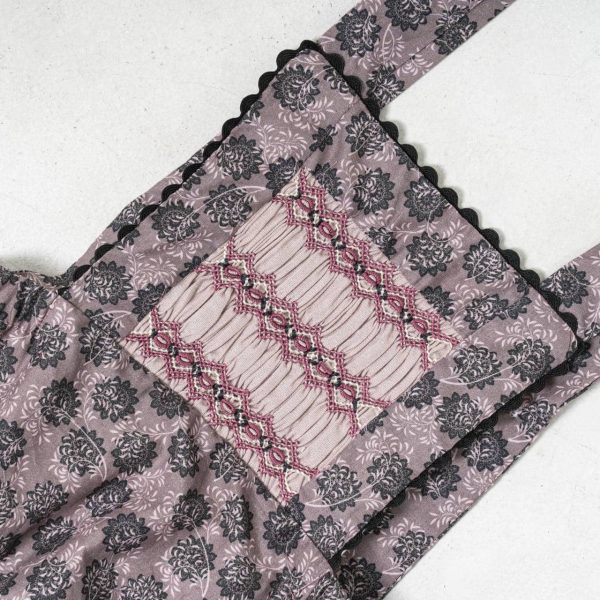 Ranita Cassandra bordada estampado floral negro