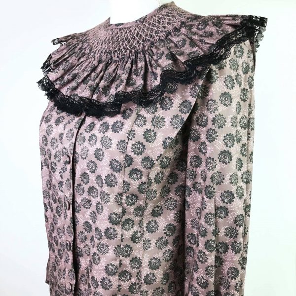 Cuello María mujer estampado geométrico floral negro